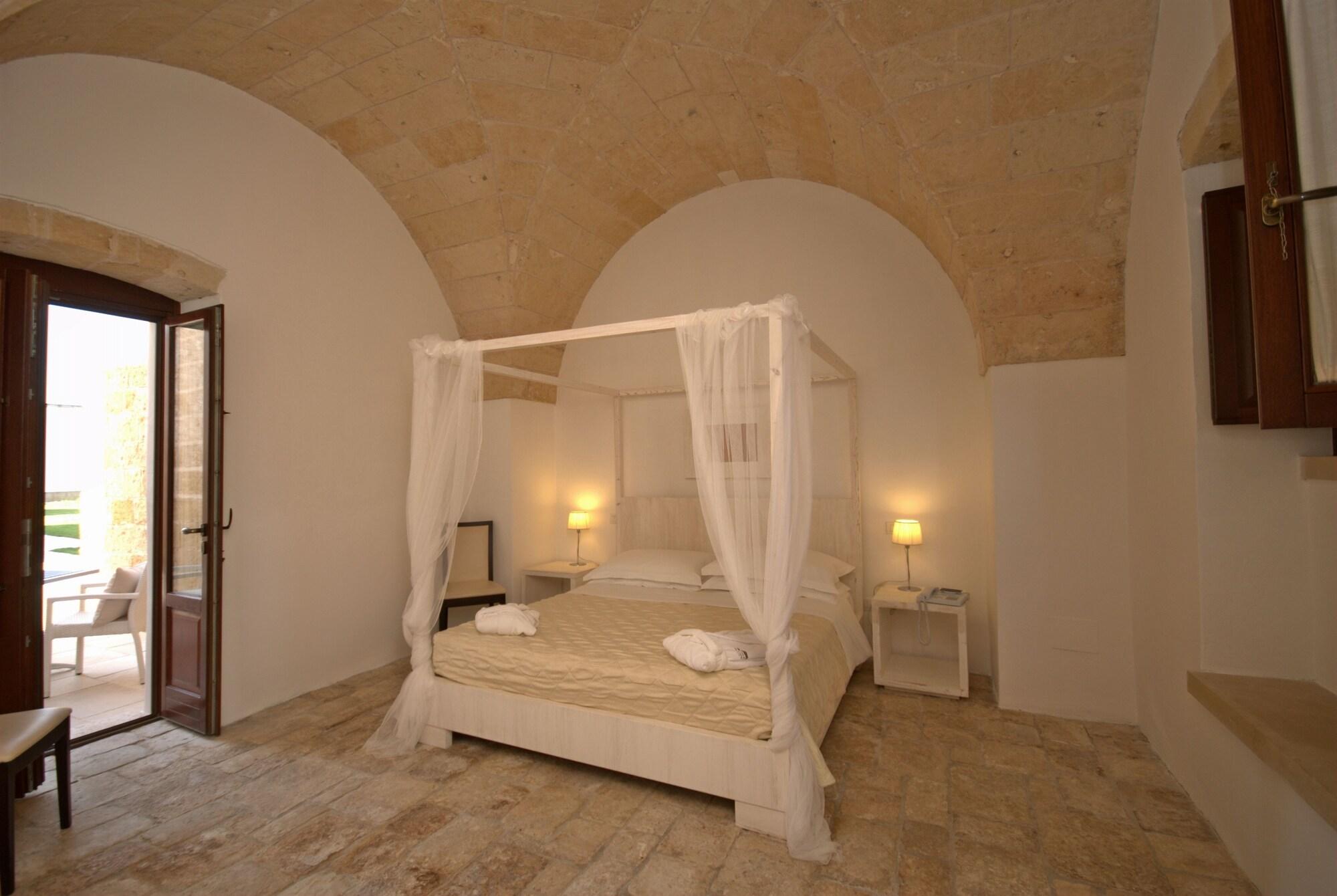 Masseria Corda Di Lana Hotel & Resort Торе Лапило Екстериор снимка